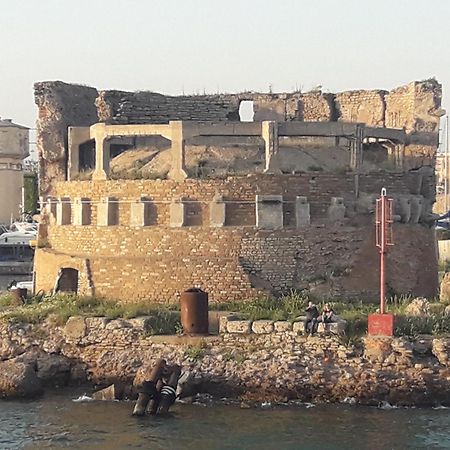 Apartamento Casa Vacanza Tindara Civitavecchia Exterior foto